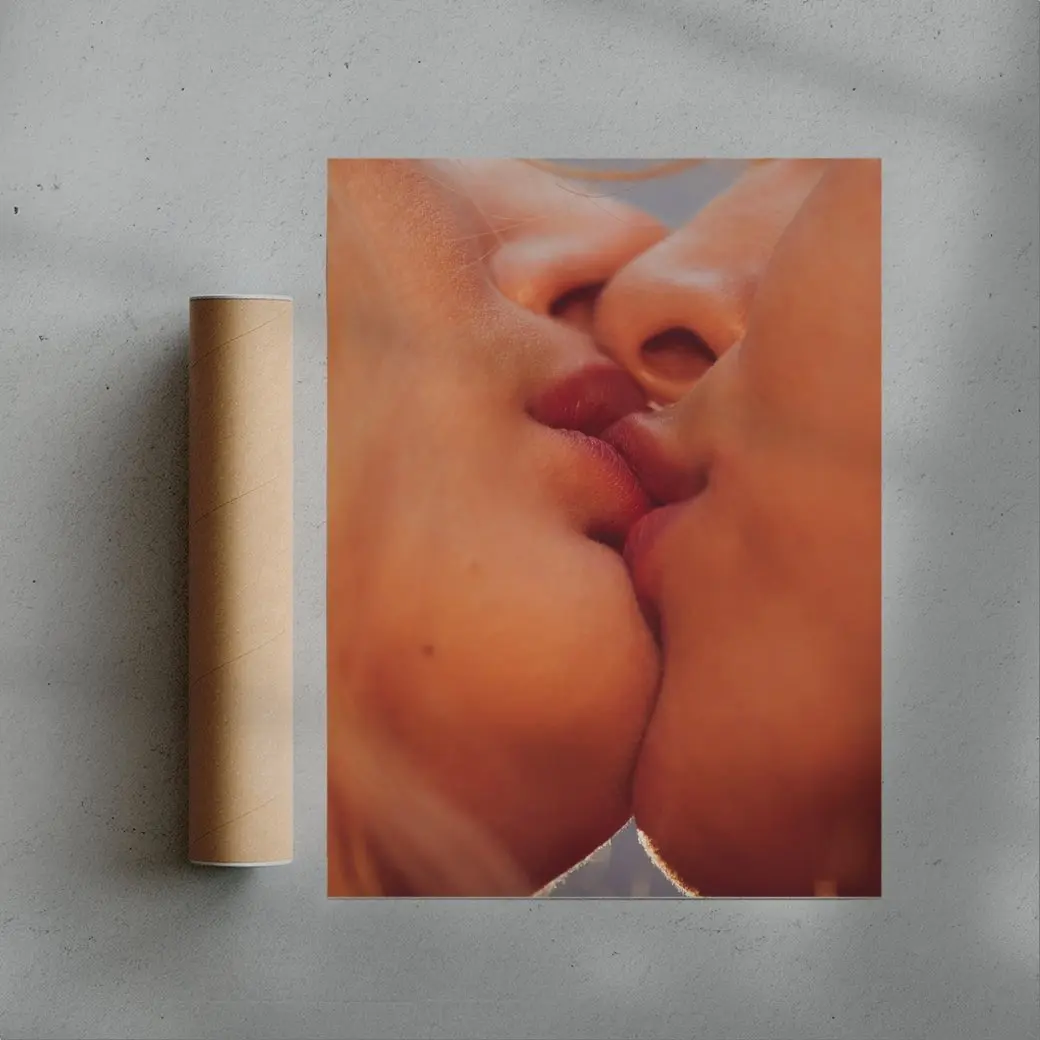 THE ART OF KISSING - Image 2